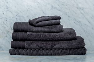 bemboka-Luxe-Towel-Charcoal-900x600