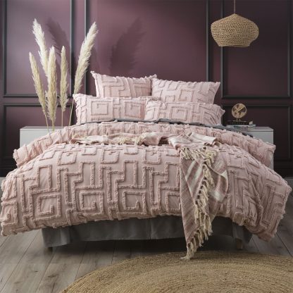 renee-taylor-riley-vintage-wash-cotton-chenille-tufted-quilt-cover-set-blush